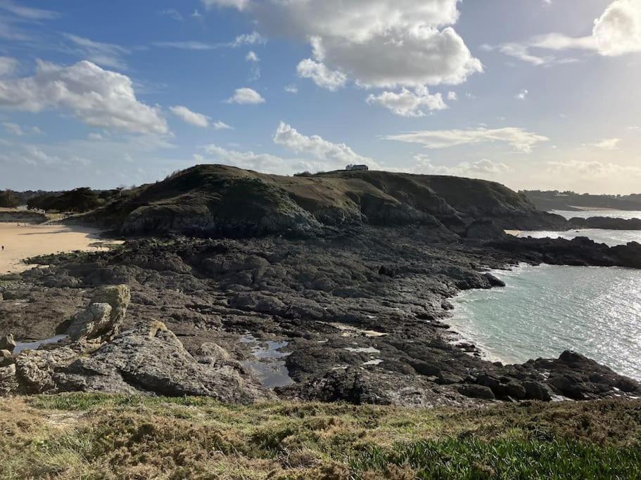 Douceur De Vivre En Bord De Mer - Jacuzzi Et Cheminee Saint-Coulomb Esterno foto