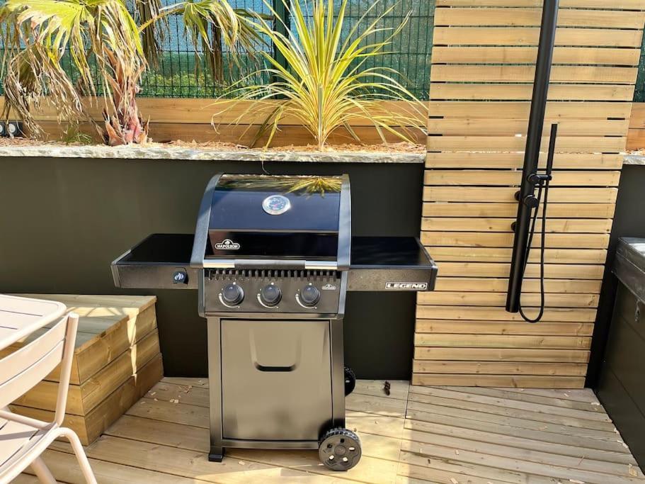 Douceur De Vivre En Bord De Mer - Jacuzzi Et Cheminee Saint-Coulomb Esterno foto