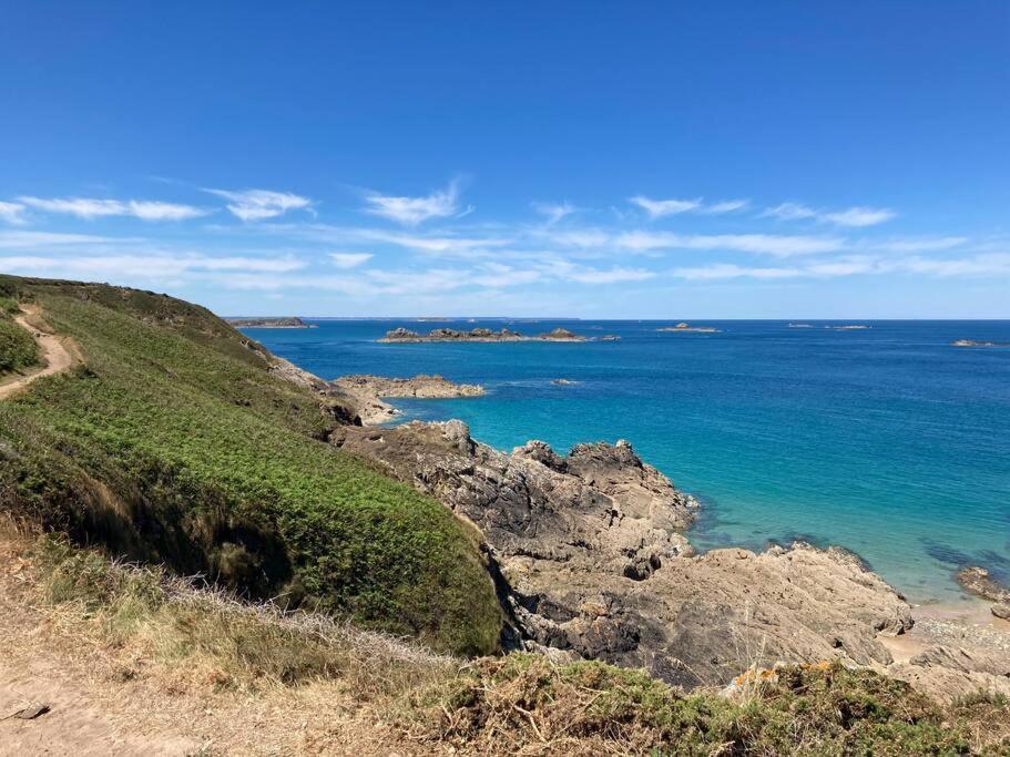Douceur De Vivre En Bord De Mer - Jacuzzi Et Cheminee Saint-Coulomb Esterno foto